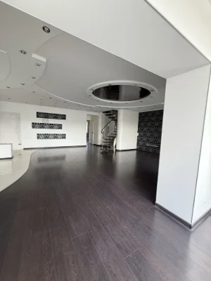 4-комнатная 180 м² на 2 уровнях — свой дом в городе под ремо