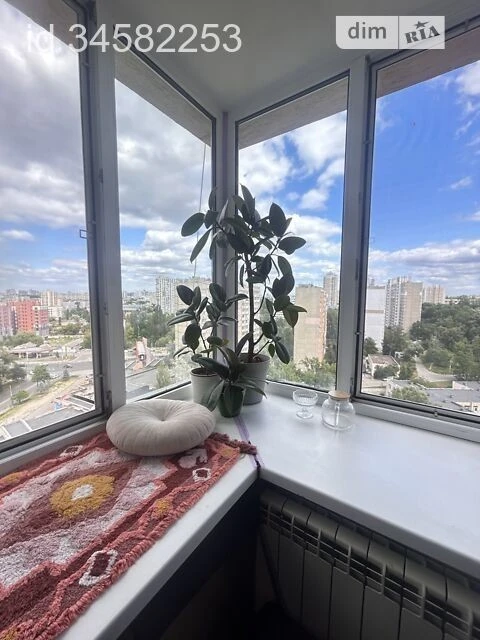 Sale of 1-room apartment 52.5 sq. m. on Mykoly Golego St. 5 • ID 3
