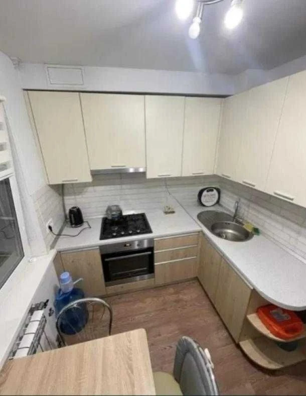 Продам 1 ком. кв. Салтовка, ТРЦ Украина.