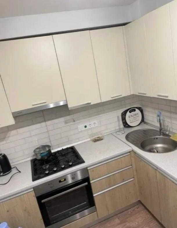 Продам 1 ком. кв. Салтовка, ТРЦ Украина.