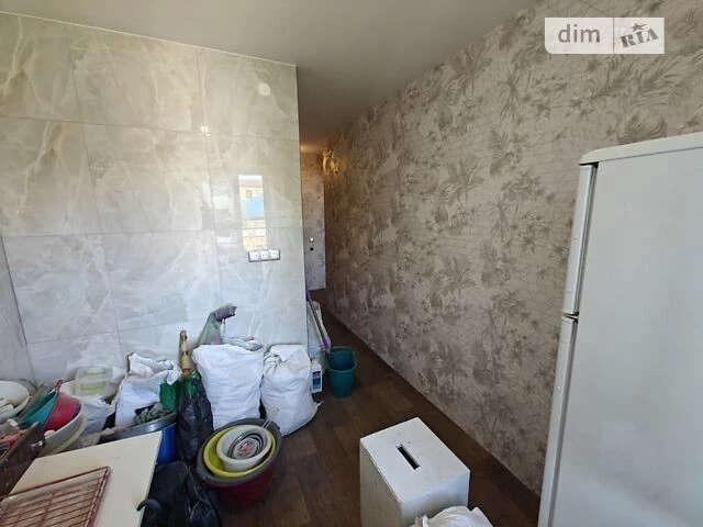Sale of 2-room apartment 45 sq. m. on Yuriy Lytvynskogo St. 33 • I