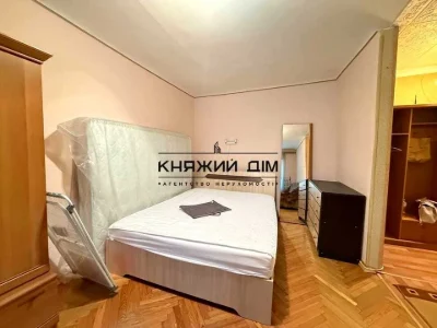 Квартира. Київ, Добрий Шлях вул.