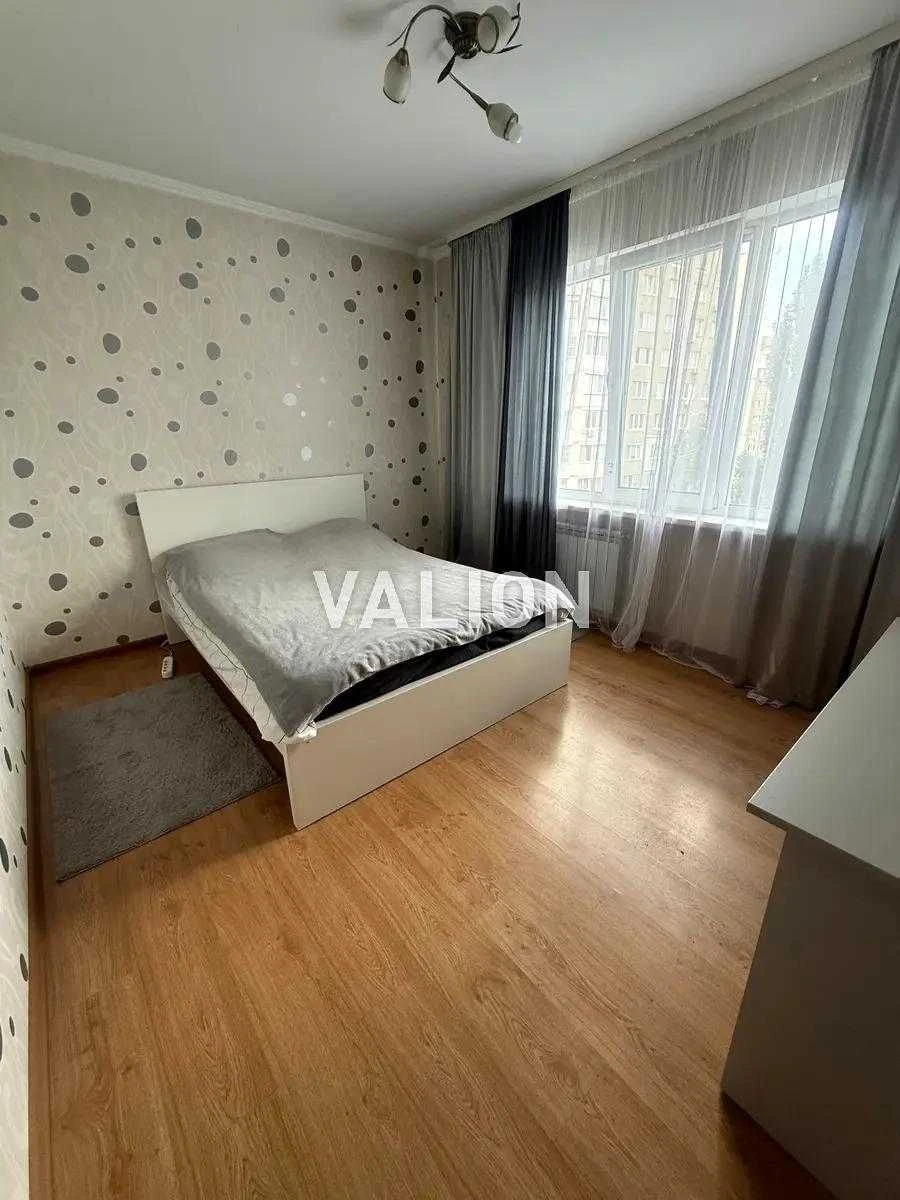Продаж 3к квартири по вул.Гонгадзе,2/1, Виноградар