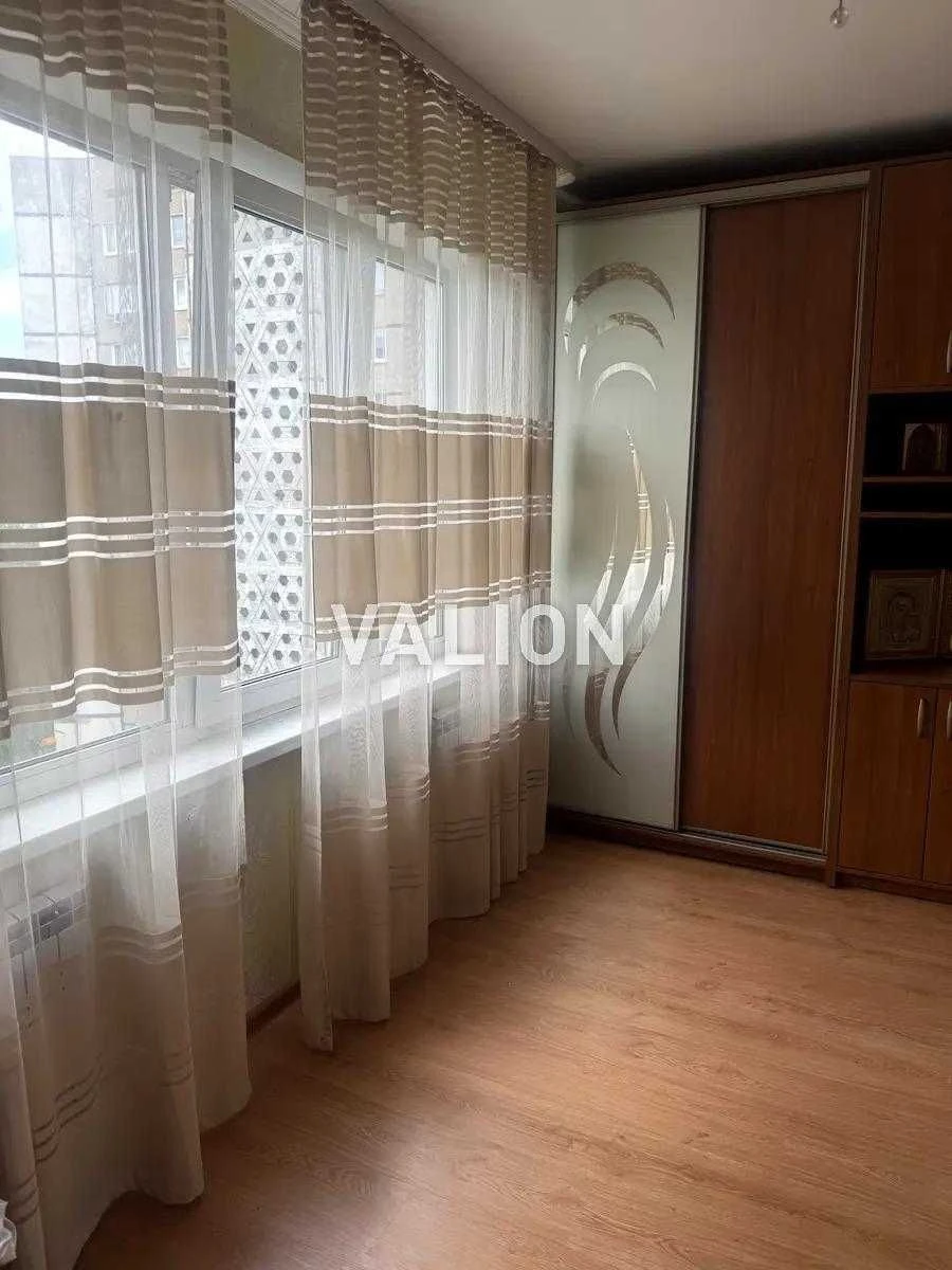 Продаж 3к квартири по вул.Гонгадзе,2/1, Виноградар