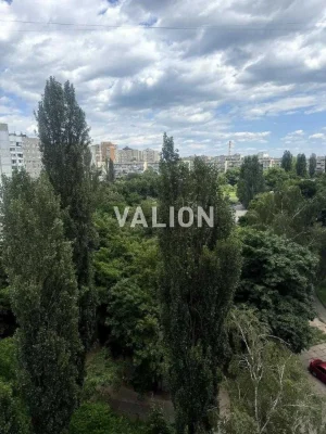 Продаж 3к квартири по вул.Гонгадзе,2/1, Виноградар