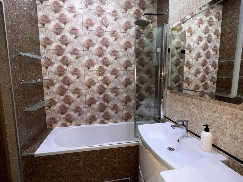 Квартира. Запоріжжя, Незалежної України вул. (40 років Радян