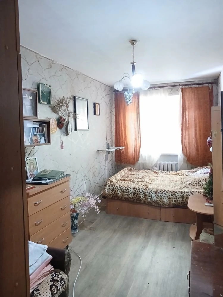 Продам 2 комнт квартиру Сегедская/ 2 фонтана