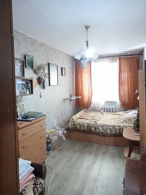 Продам 2 комнт квартиру Сегедская/ 2 фонтана