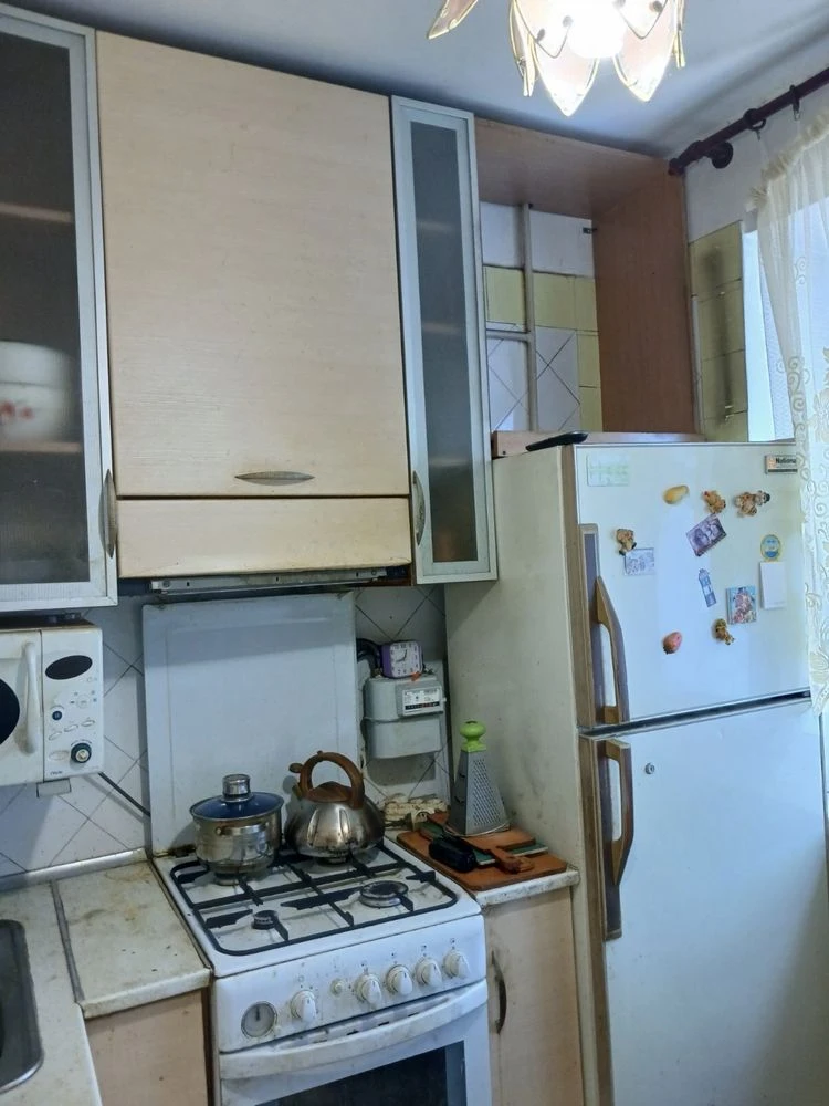 Продам 2 комнт квартиру Сегедская/ 2 фонтана