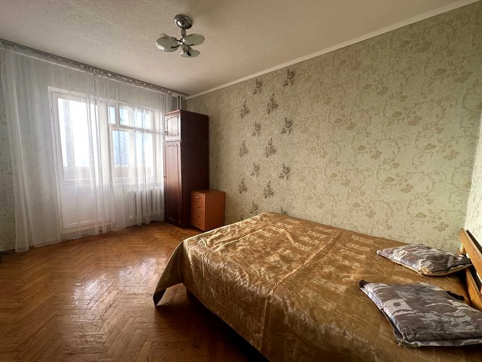 Квартира. Київ, Володимира Івасюка просп. (Героїв Сталінград