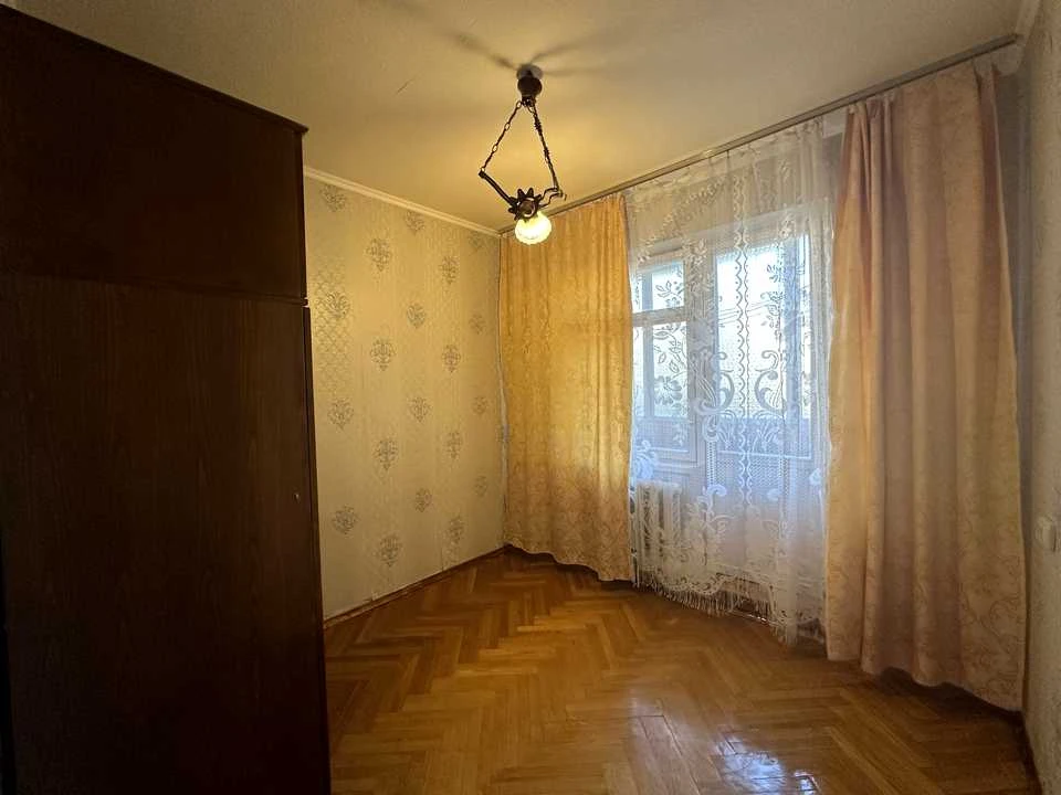Квартира. Київ, Володимира Івасюка просп. (Героїв Сталінград