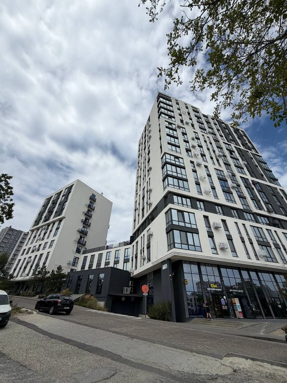 Продаж 2 кімнатної квартири з терасою ЖК ARTHOUSE park вул М