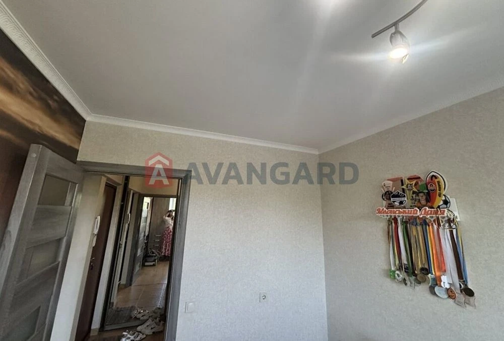 I am selling a 2-room apartment with renovation in Vinnytsia (Vyshenka)!
