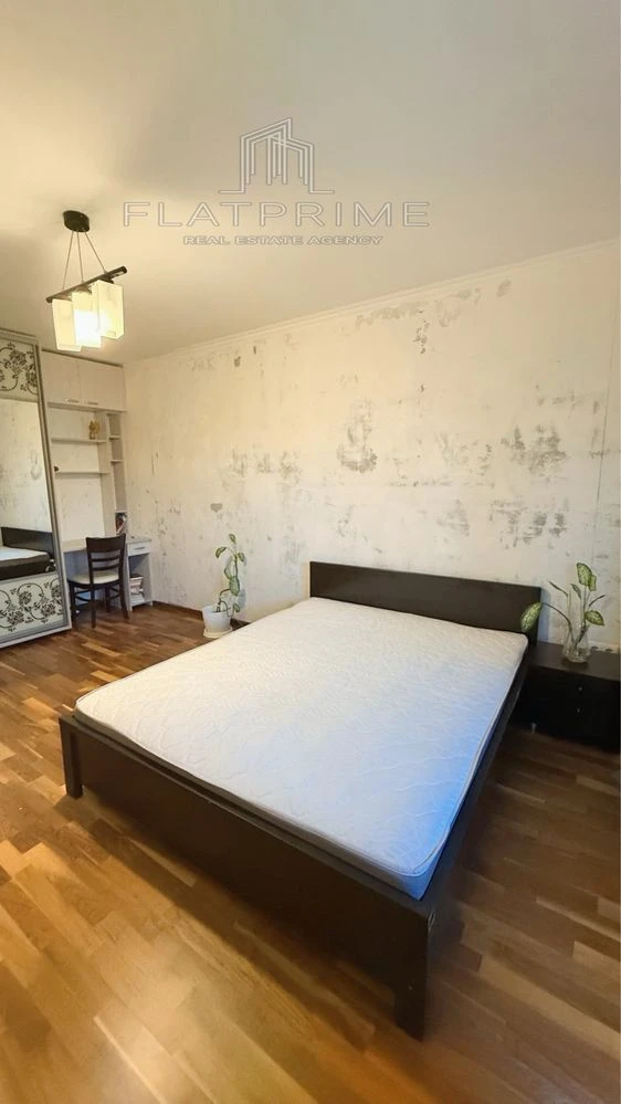 Продаж БЕЗ %. Квартира Позняки, ОСОКОРКИ, метро. Дарницький