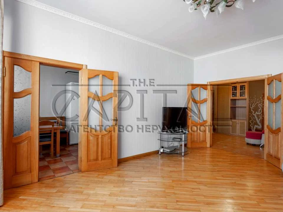 Квартира. Київ, Бульварно-Кудрявська вул. (Воровського)