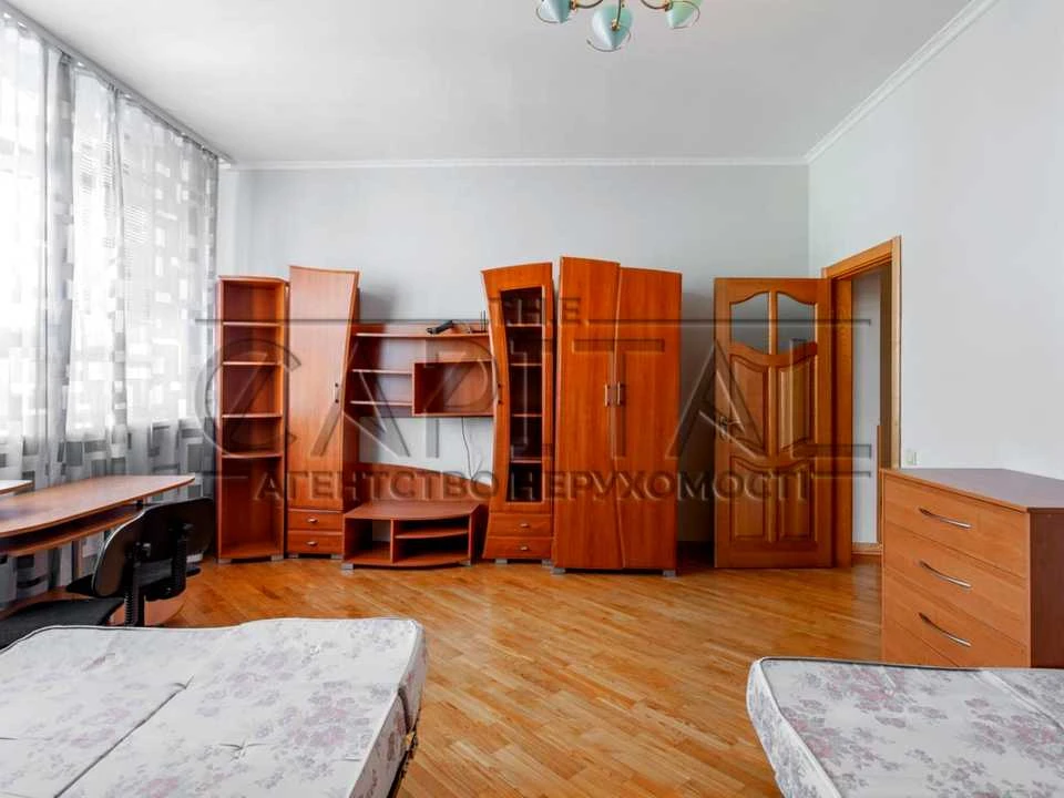 Квартира. Київ, Бульварно-Кудрявська вул. (Воровського)