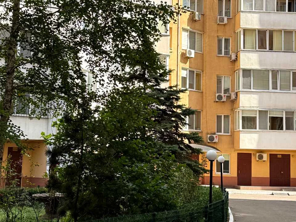Квартира. Одеса, Одеської громади вул. (Авдєєва-Чорноморсько