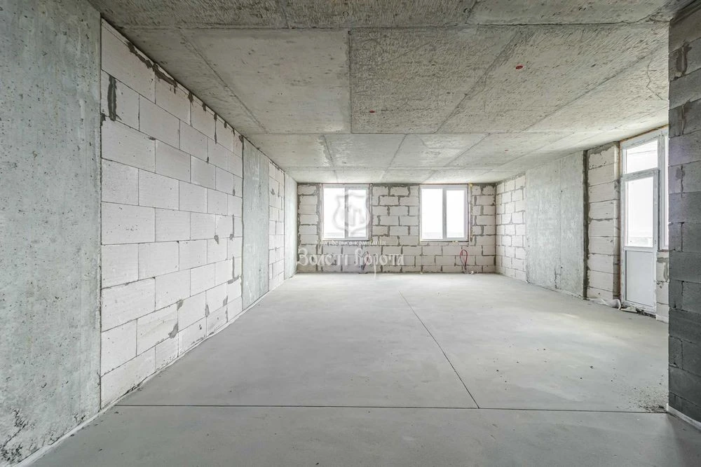Apartment, 1 room. Under renovation. Svitla, 3d, Kharkiv Darnytskyi