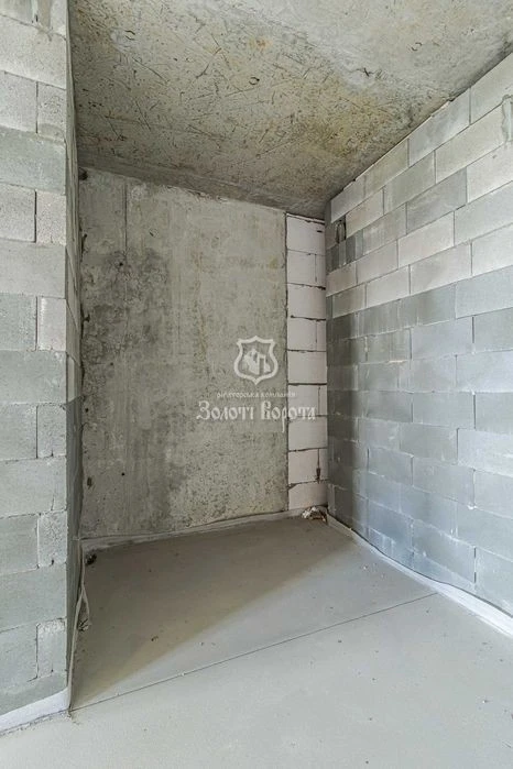 Apartment, 1 room. Under renovation. Svitla, 3d, Kharkiv Darnytskyi
