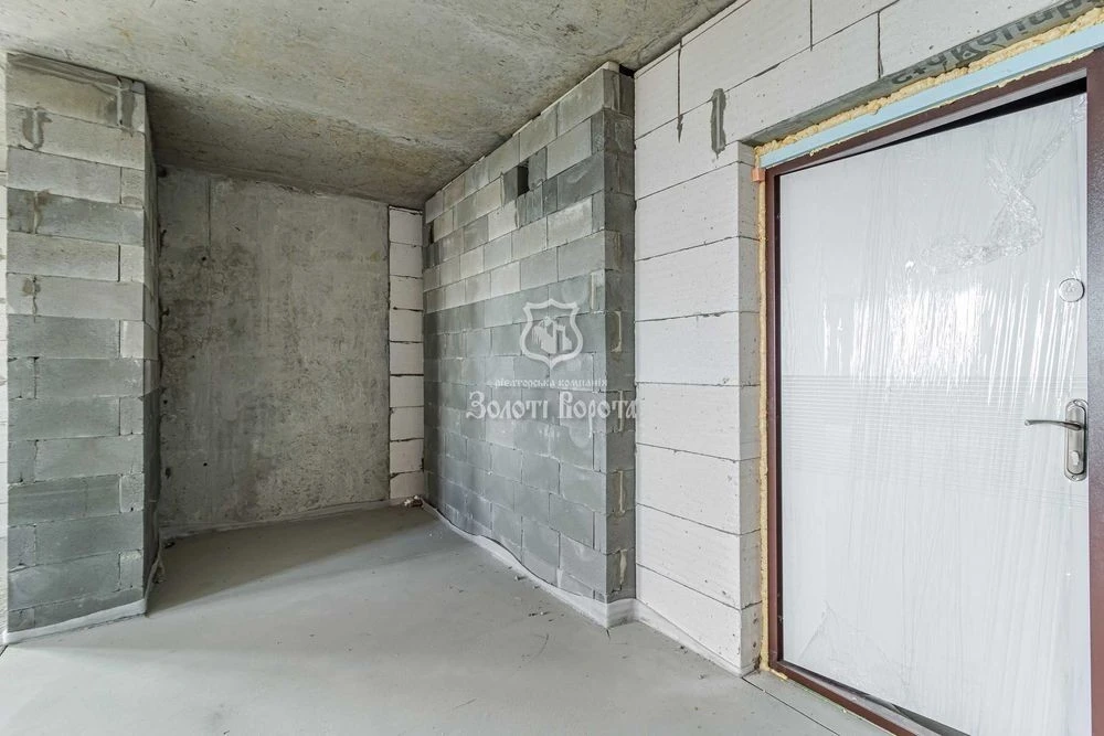 Apartment, 1 room. Under renovation. Svitla, 3d, Kharkiv Darnytskyi