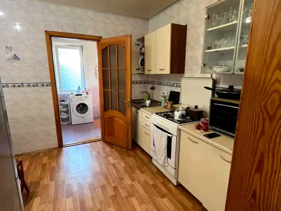 Будинок. Дніпро, Володимира Пилишенка вул. (Таганрозька)