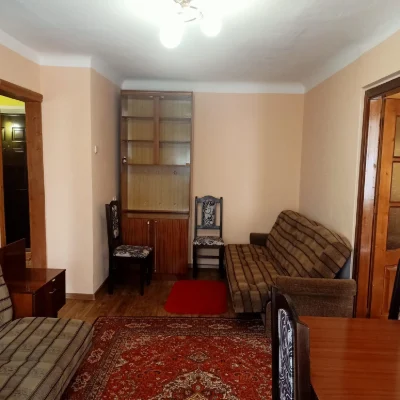 Продаж 2 кімнатної квартири в центрі міста