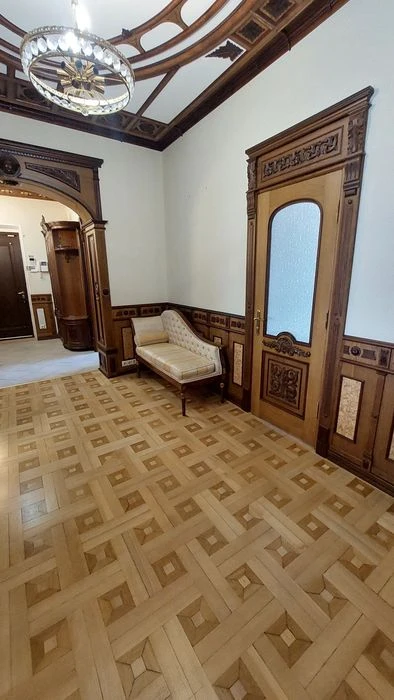 For rent, 3 sq.m. Karkashadze. For a long time!