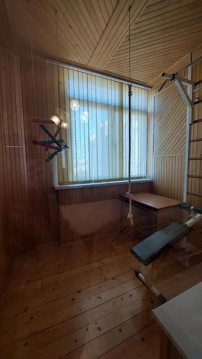 For rent, 3 sq.m. Karkashadze. For a long time!