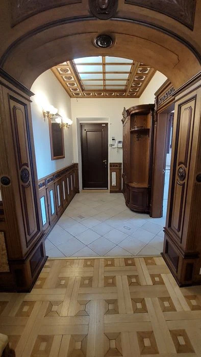 For rent, 3 sq.m. Karkashadze. For a long time!