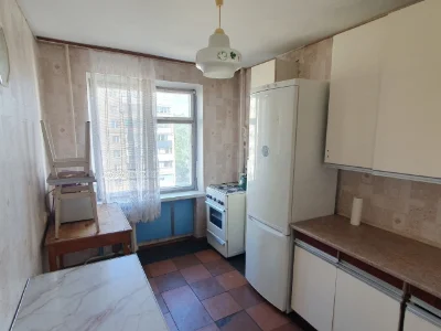 Продаж 3-кімнатної квартири 71 м², Юрія Литвинського вул., 8