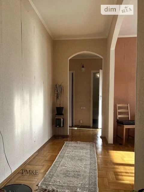 Sale of 3-room apartment 69 sq. m. on Levka Lukyanenka 5 street • ID