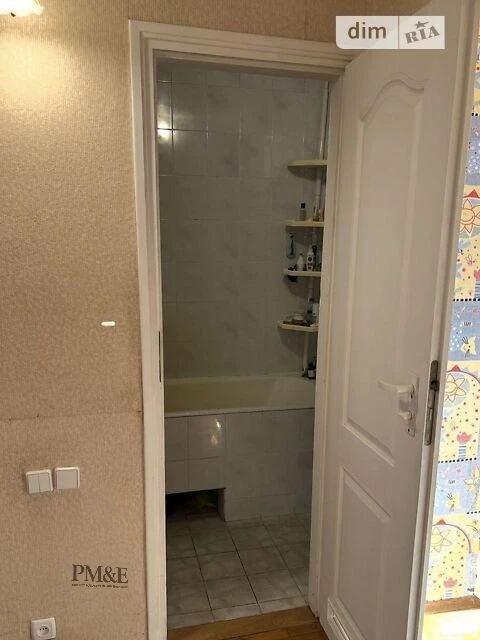 Sale of 3-room apartment 69 sq. m. on Levka Lukyanenka 5 street • ID