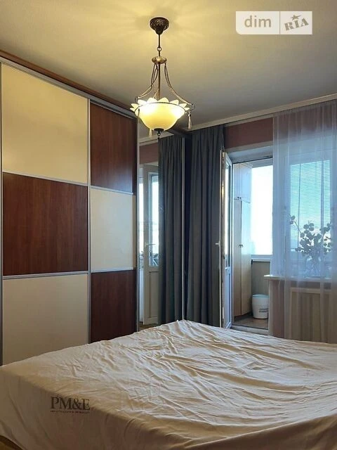 Sale of 3-room apartment 69 sq. m. on Levka Lukyanenka 5 street • ID