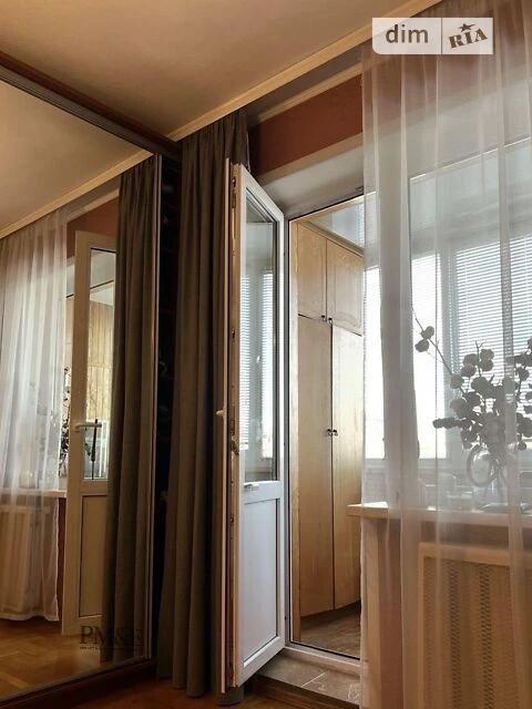 Sale of 3-room apartment 69 sq. m. on Levka Lukyanenka 5 street • ID
