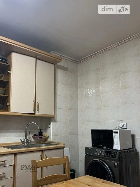 Sale of 3-room apartment 69 sq. m. on Levka Lukyanenka 5 street • ID