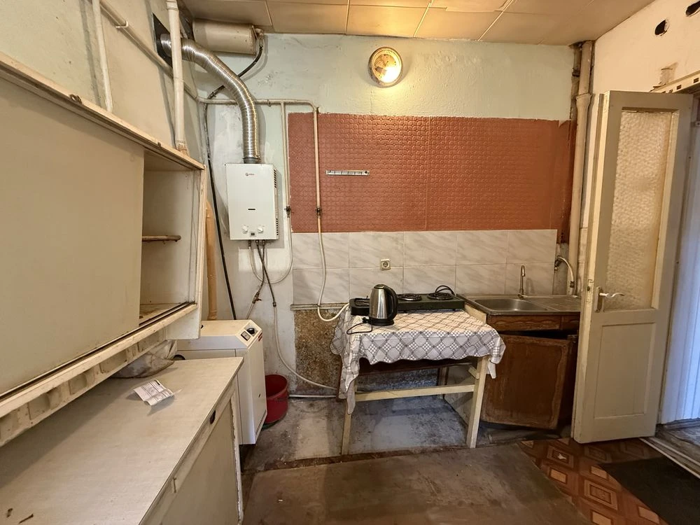 В продаже 1 к.кв. На Слободке ,АГВ.