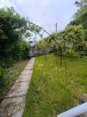 Продається 2 кімнатний Будинок