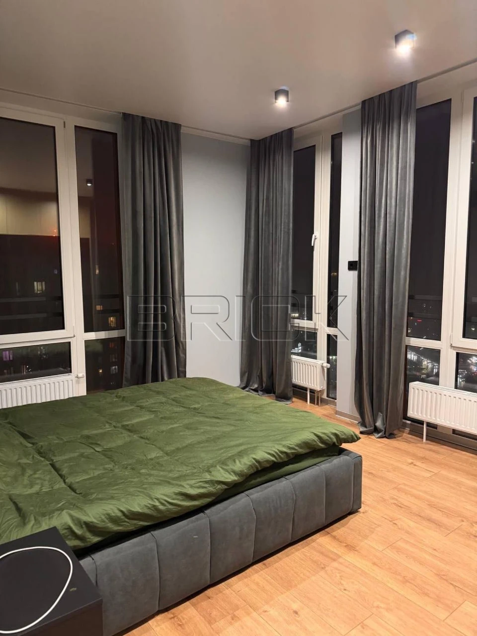 Продаж 2-к квартири в ЖК Seven Вулиця Дніпровська Набережна