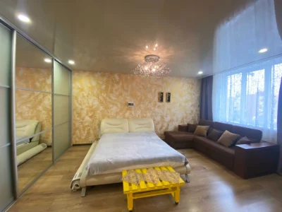 Продаж 1к квартири ЖК 4сезони, Максимовича,3Г, метро Васильк