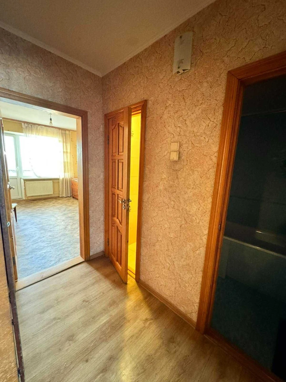 Терміновий продаж, трикімнатна квартира в хорошому стані ID4