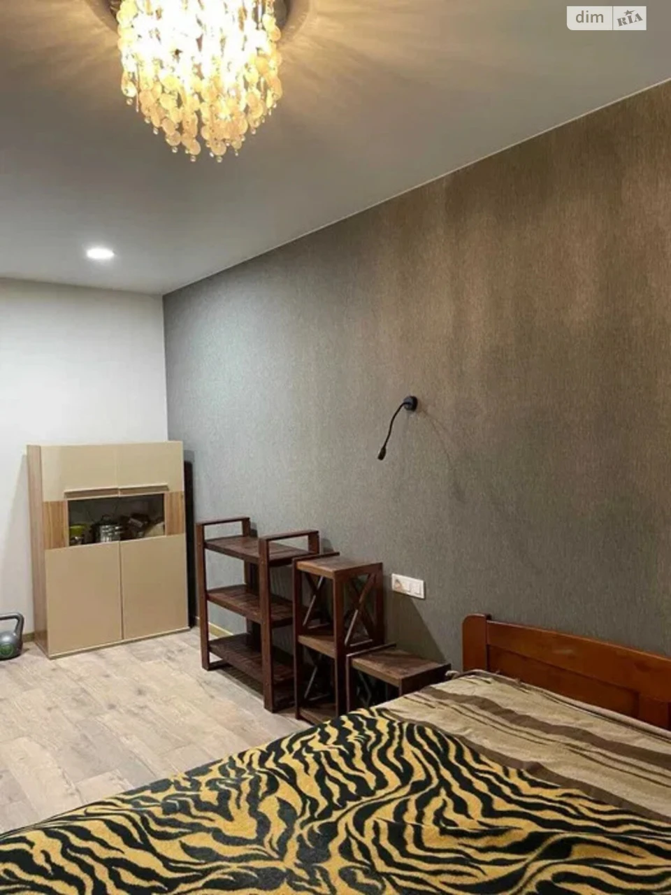 Sale Apartment Oleksiiivka
