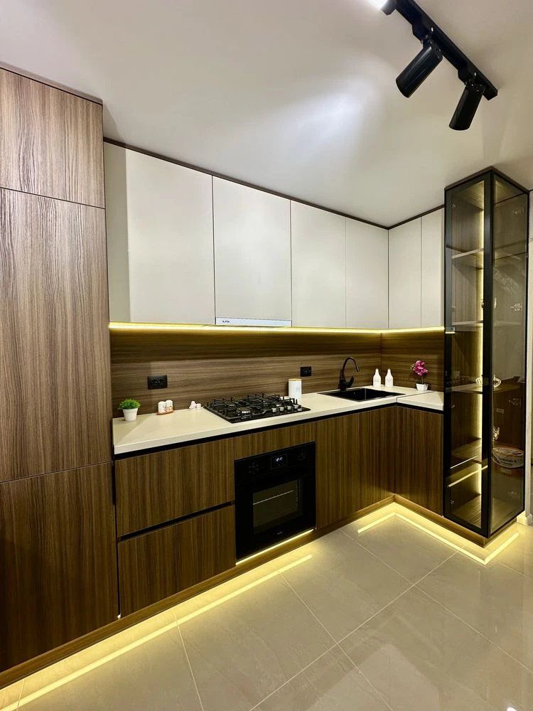 Продаж 3км квартири вул. Київська