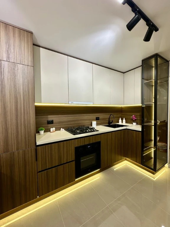 Продаж 3км квартири вул. Київська