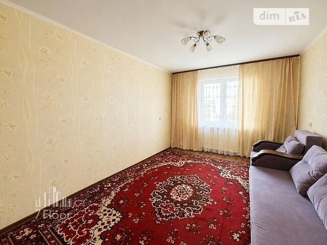For sale 2-room apartment 76 sq. m. on Myloslavska Street 16 • ID 346