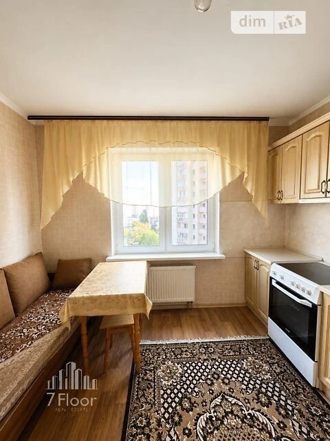 For sale 2-room apartment 76 sq. m. on Myloslavska Street 16 • ID 346
