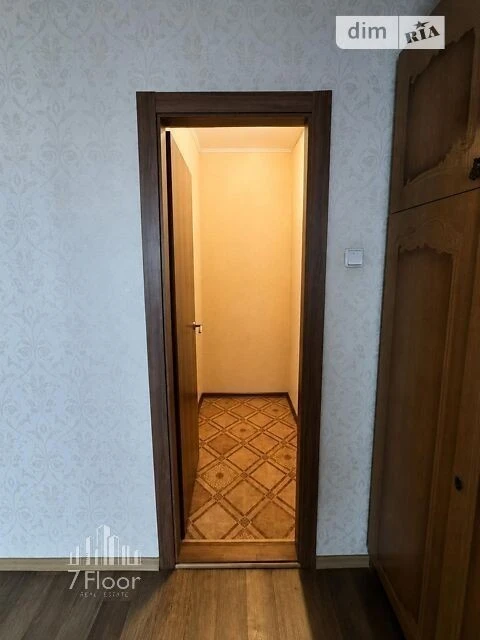For sale 2-room apartment 76 sq. m. on Myloslavska Street 16 • ID 346