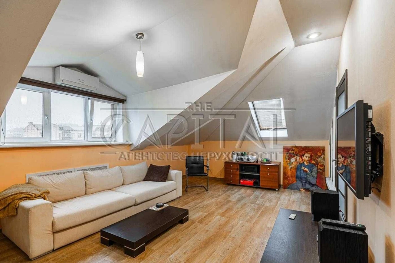 Продаж / Квартира / 250 м2 / Подільський район / вул. Яросла