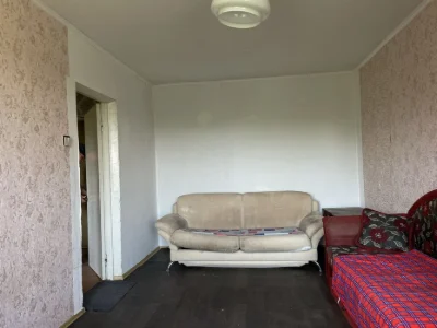 Продам 1 комнатную квартиру Тополь-3