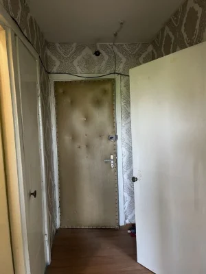 Продам 1 комнатную квартиру Тополь-3