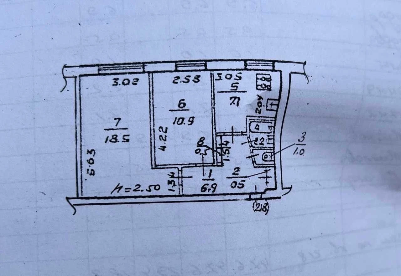 Продам 2-к квартиру 12-й квартал вул. Казакевича (Мирослава